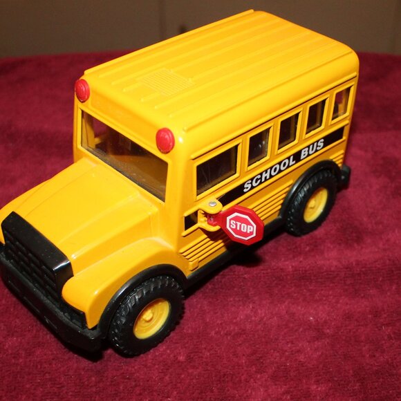 2001 Soma Vintage Mighty Wheels Metal School bus - Picture 3 of 4